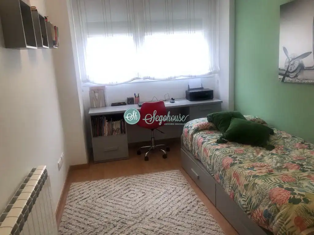 Schlafzimmer von Wohnung zum Verkauf in Segovia mit Heizung, Terrasse und Abstellraum