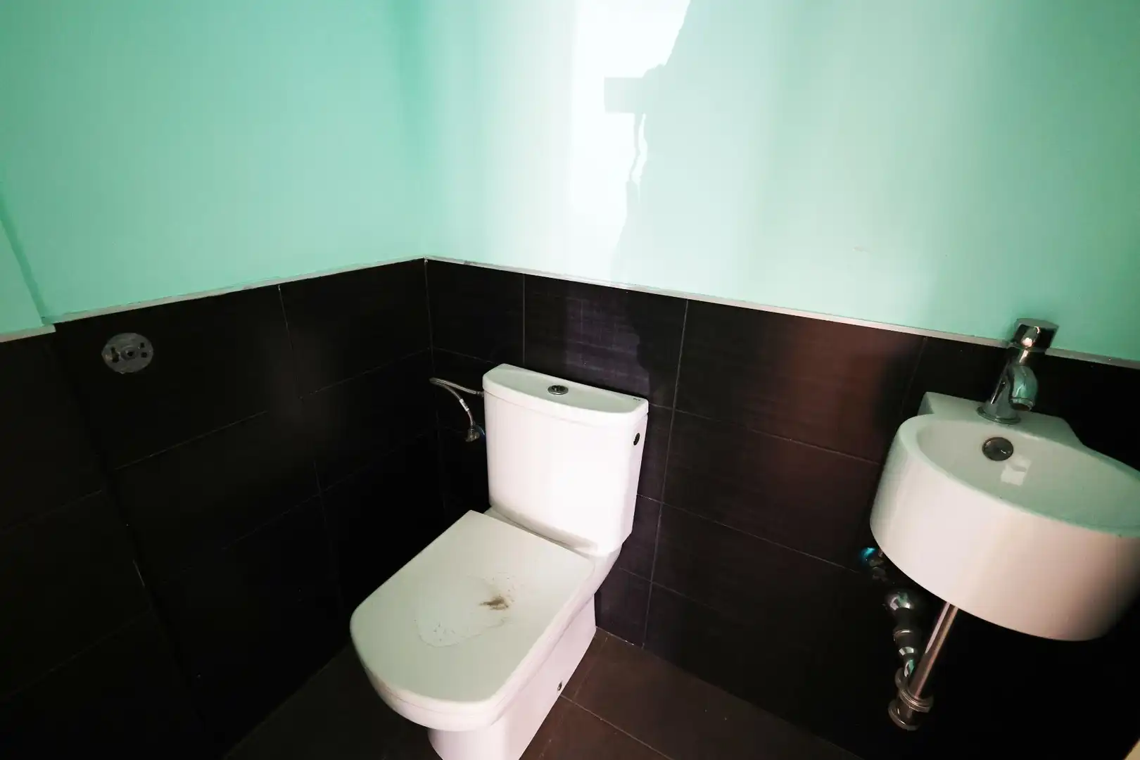 Badezimmer von Geschaftsraum zum Verkauf in Madrid