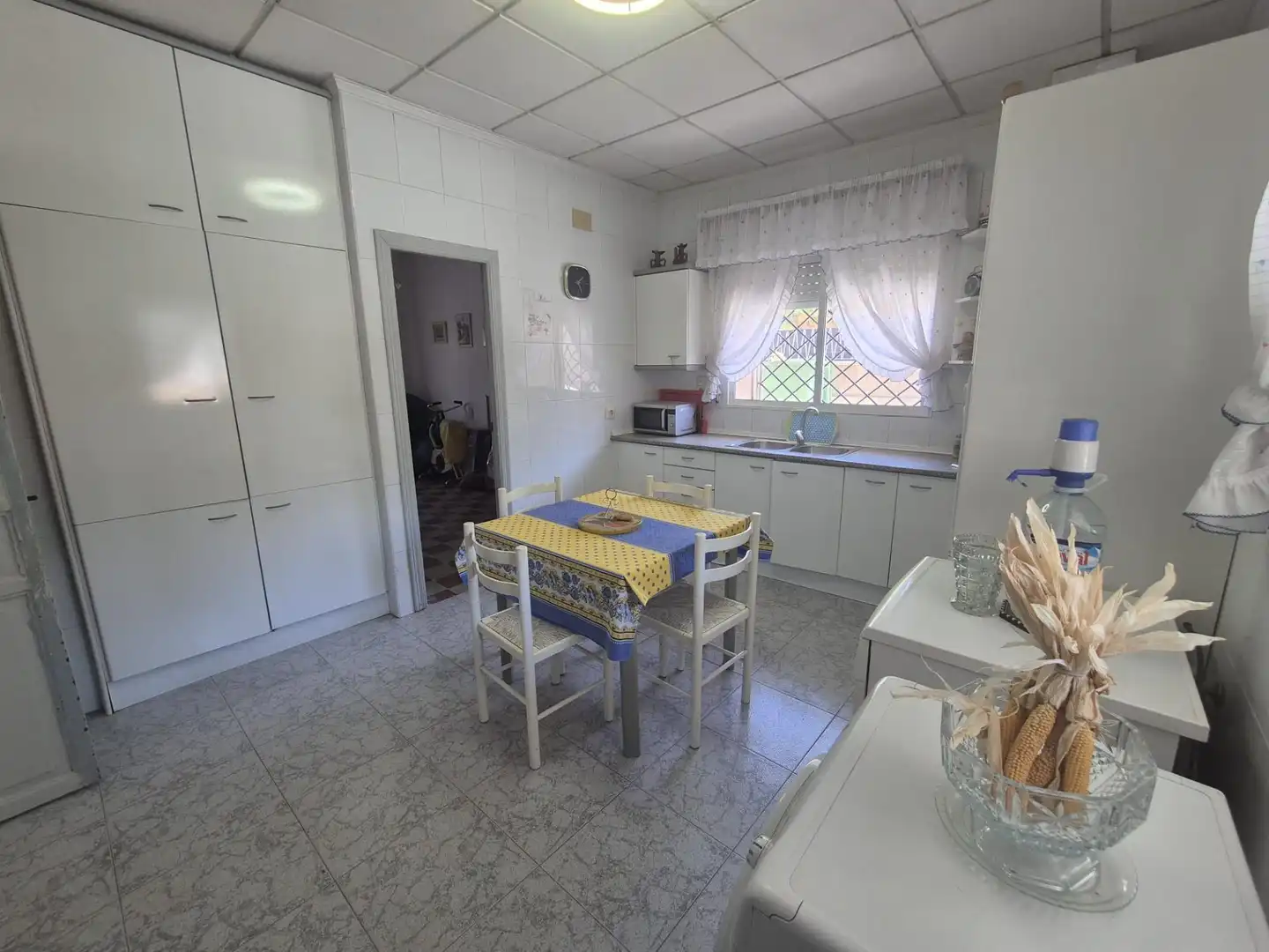 Cuina de Casa o xalet en venda en La Unión amb Jardí privat i Moblat