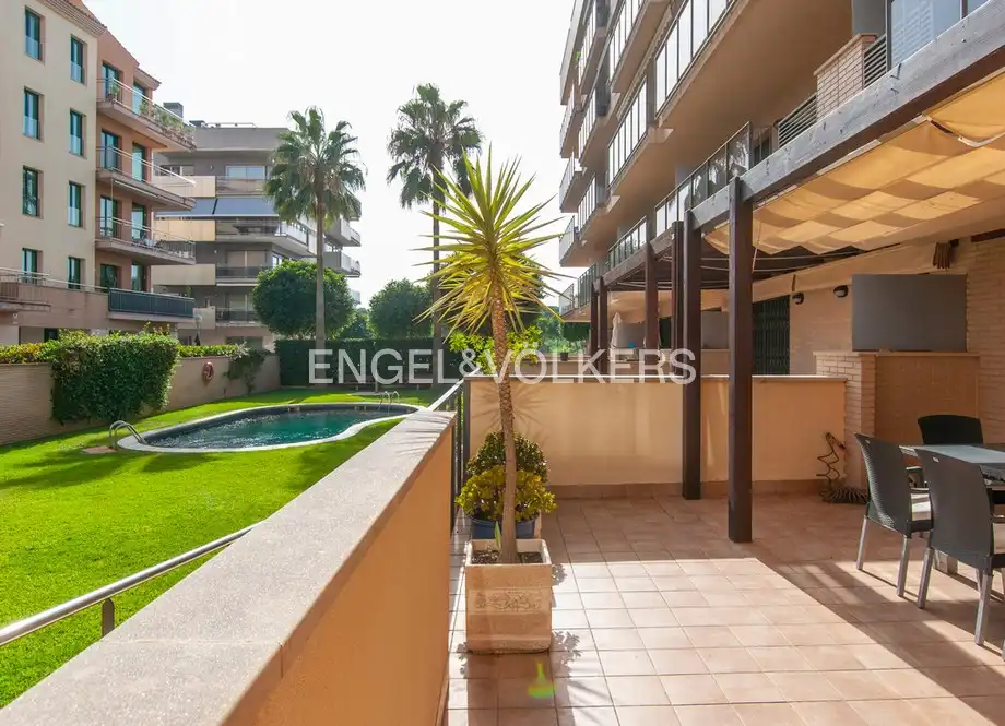 Exterior view of Duplexes for sale in Cambrils  with Air Conditioner, Heating and Terrace