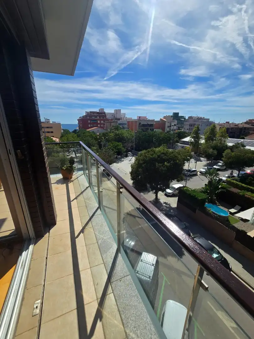 Dúplex con terraza en alquiler en Calle MANILA 23, imagen 18