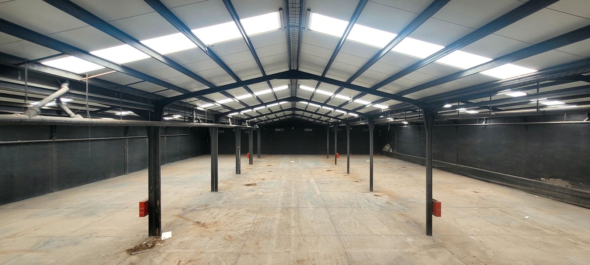 Industrial buildings to rent in  Almería Capital  with Heating and Alarm