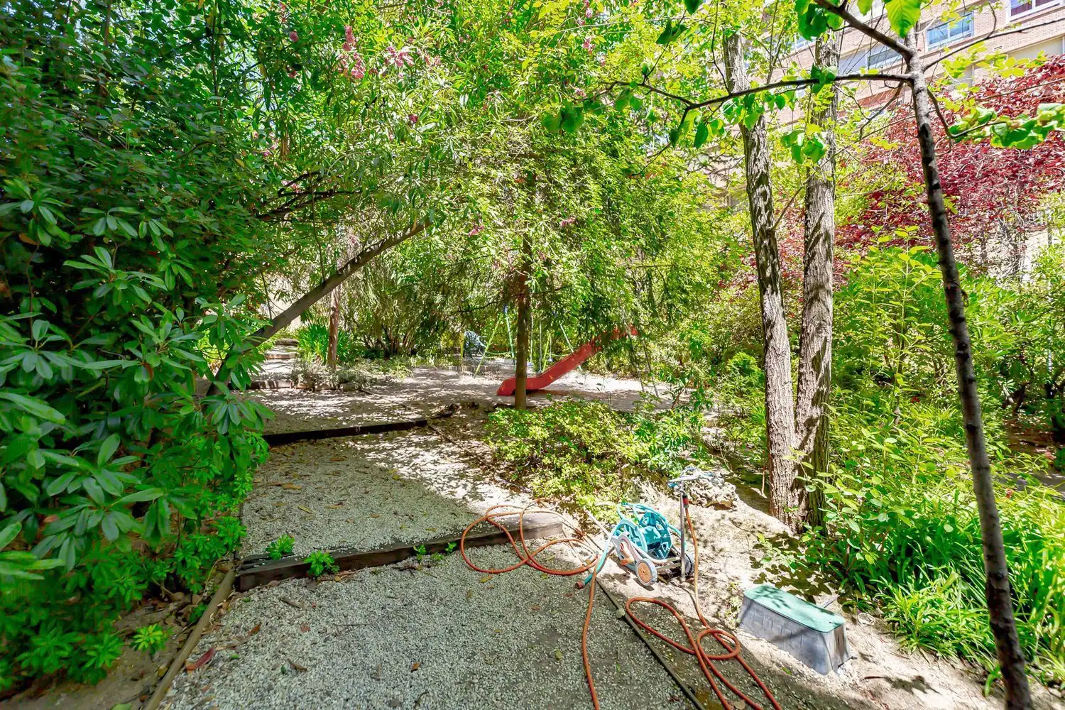 Garden of Flat for rent in Madrid  with Air Conditioner, Heating and Storage room