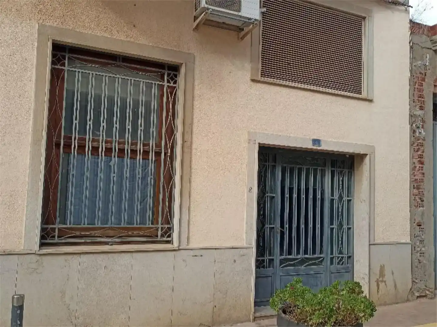 Vista exterior de Local de alquiler en Artana, Castellón