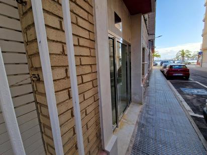 Vista exterior de Pis en venda en San Pedro del Pinatar amb Aire condicionat, Calefacció i Terrassa