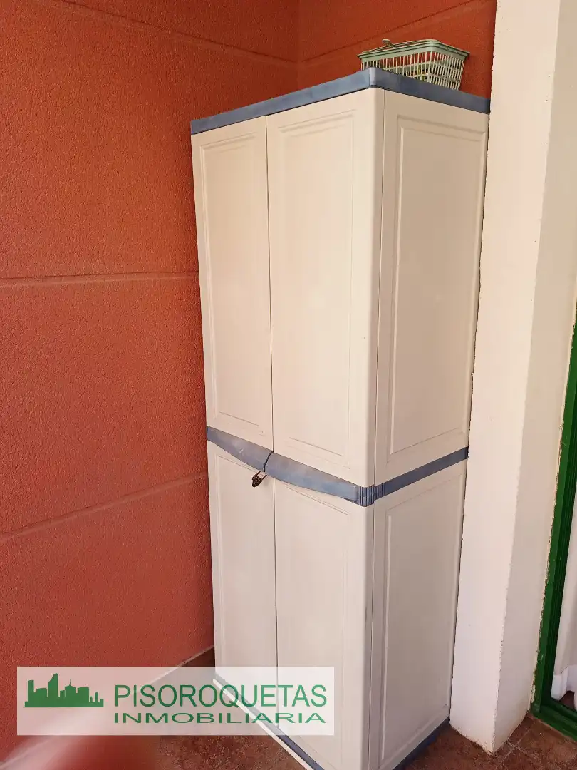 Flat for rent in Avenida Reino de España, 152, Las Salinas