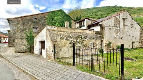 Foto 2 de Casa o xalet en venda a Santiurde de Reinosa, Cantabria