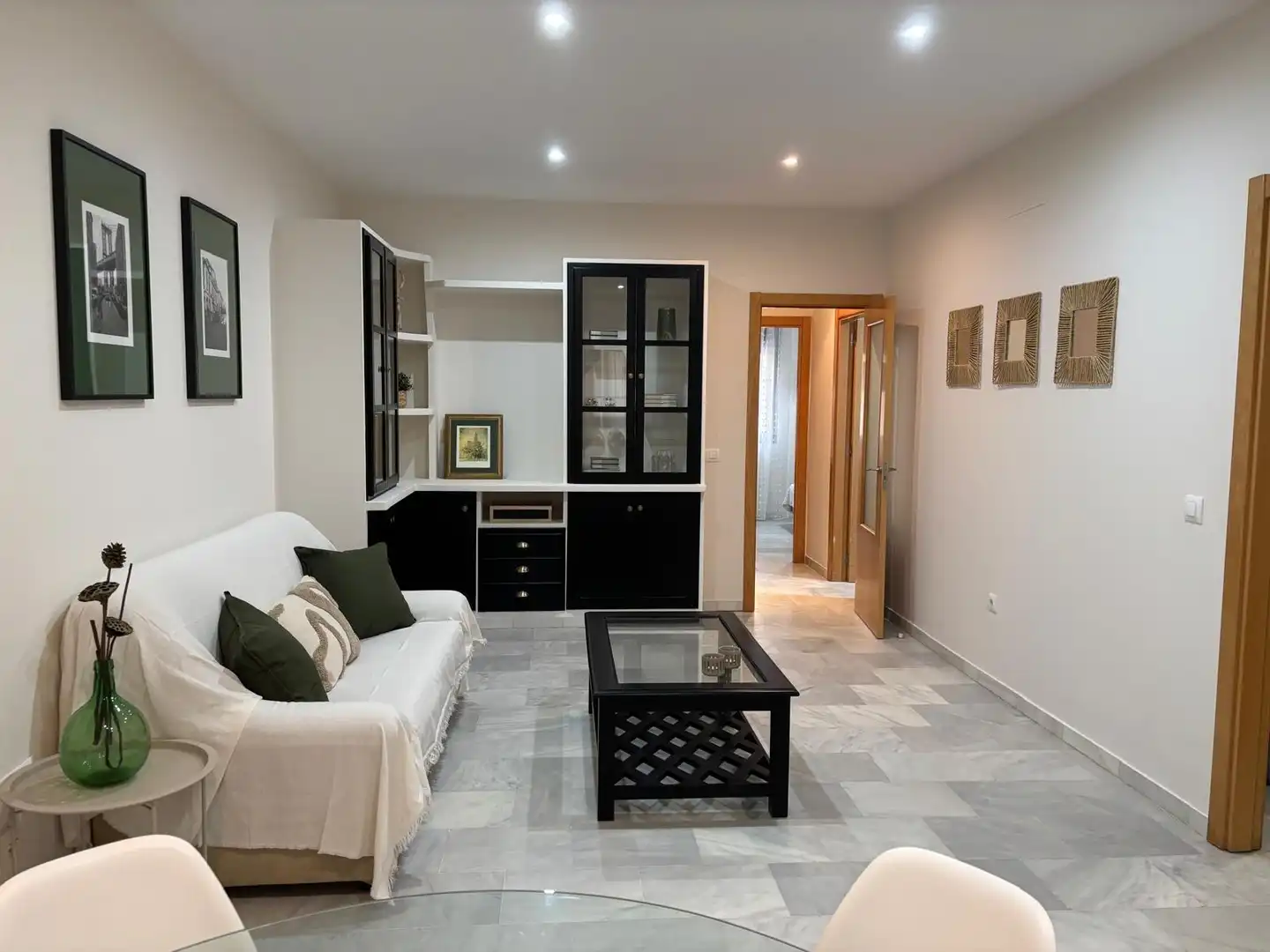 Sala d'estar de Apartament en venda en Barbate amb Jardí privat, Traster i Moblat