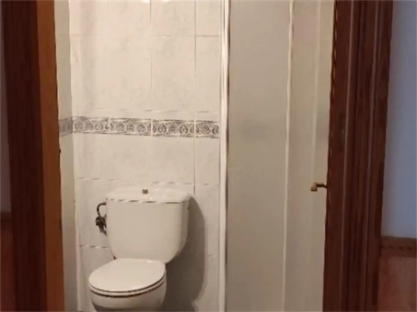 Baño de Dúplex en venta en Hellín con Aire acondicionado, Horno y Balcón