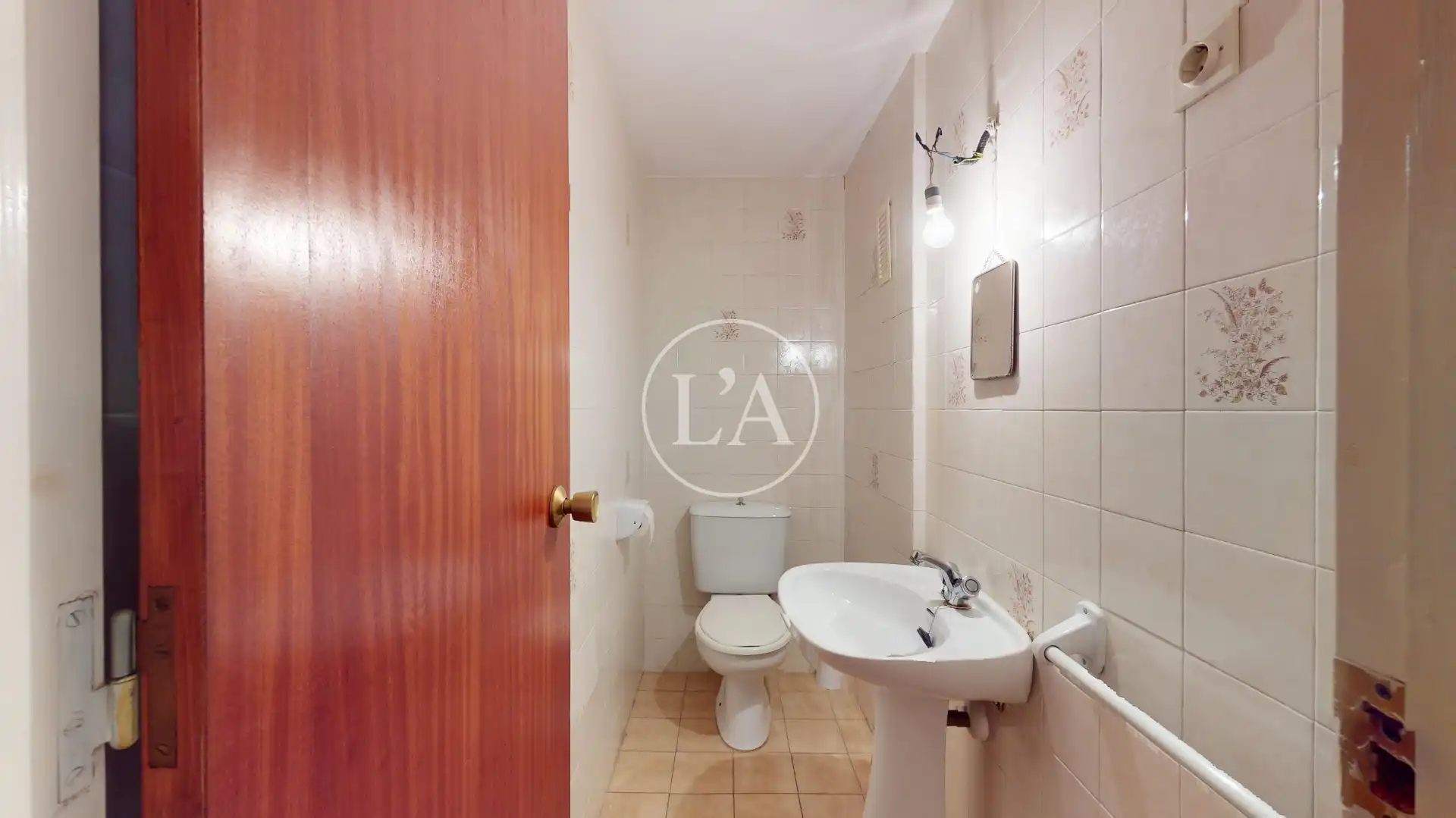 Bathroom of Flat for sale in Casc Antic - Nou Cambrils