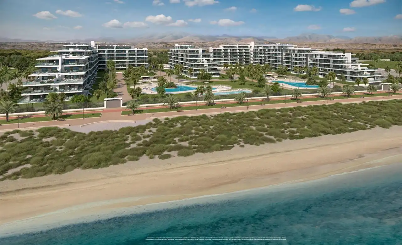 Vista exterior de Apartament en venda en El Ejido amb Aire condicionat, Terrassa i Traster