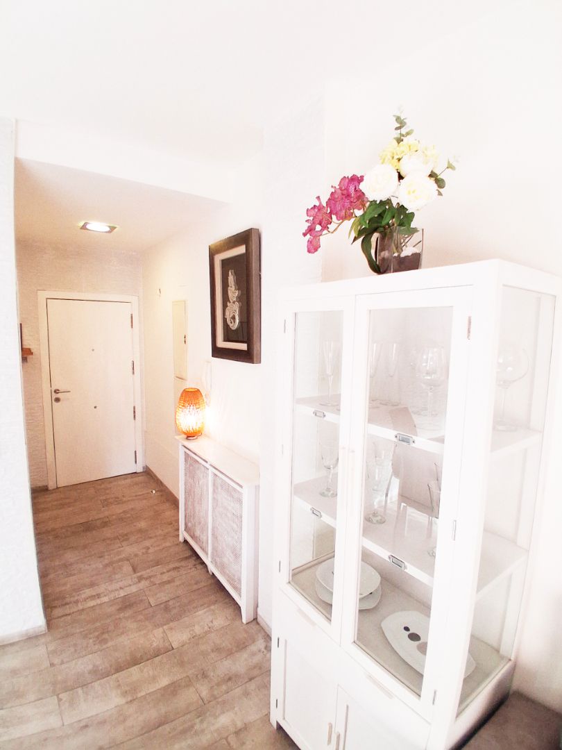 Flat to rent in  Granada Capital  with Air Conditioner, Heating and Furnished