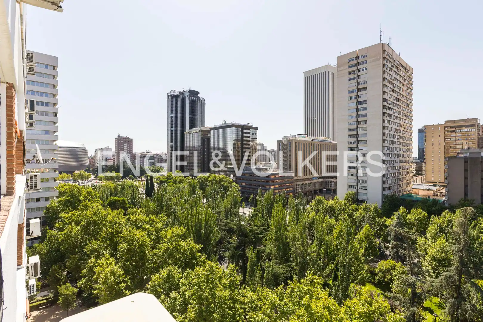 Vista exterior de Pis de lloguer en Madrid amb Aire condicionat i Calefacció