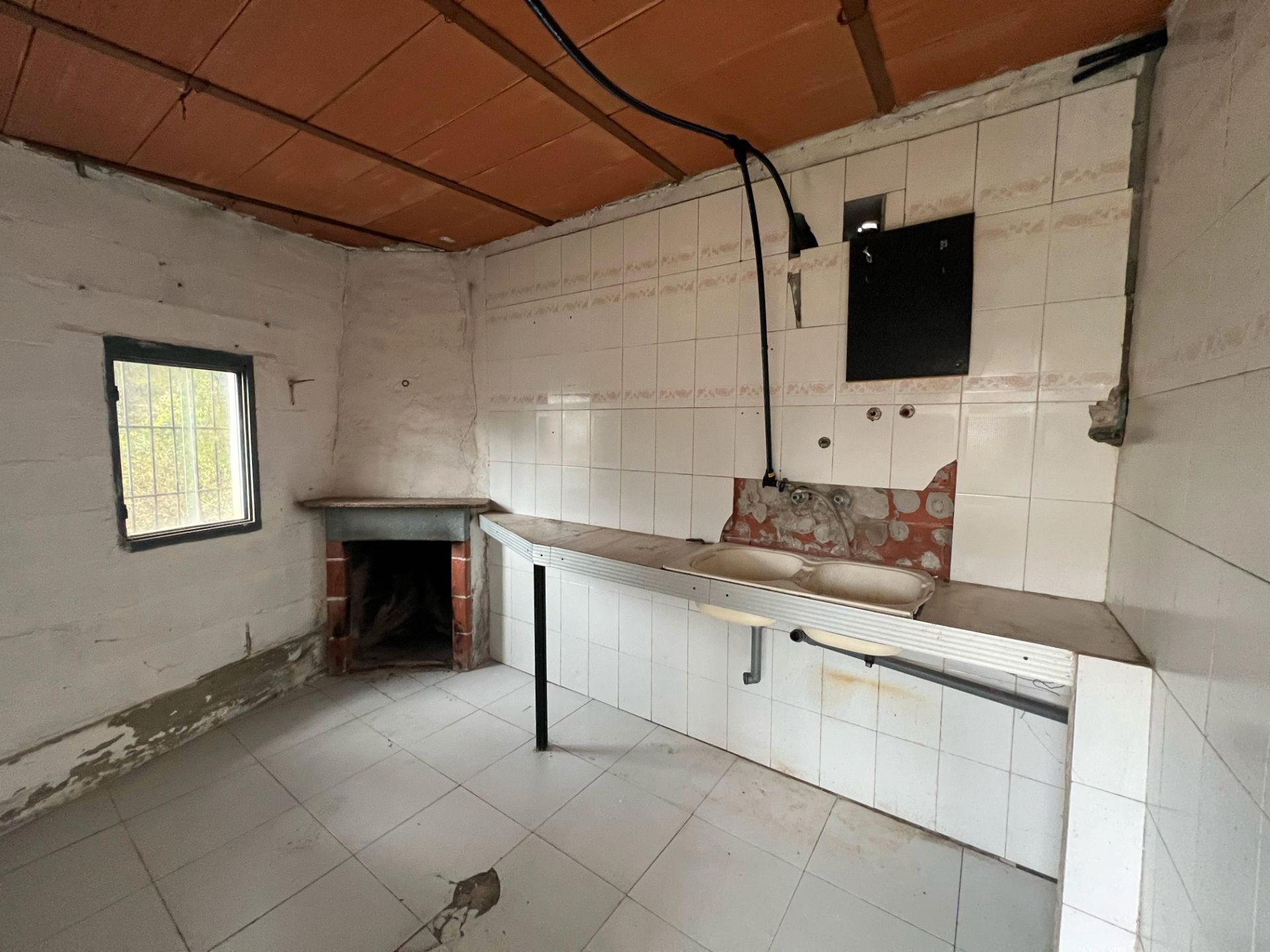 Cuina de Casa o xalet en venda en Els Hostalets de Pierola amb Jardí privat i Alarma