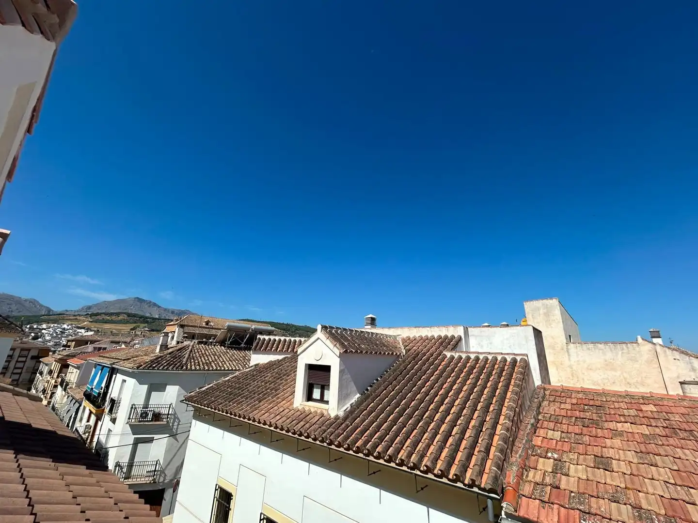 Vista exterior de Dúplex en venta en Antequera con Calefacción, Terraza y Balcón