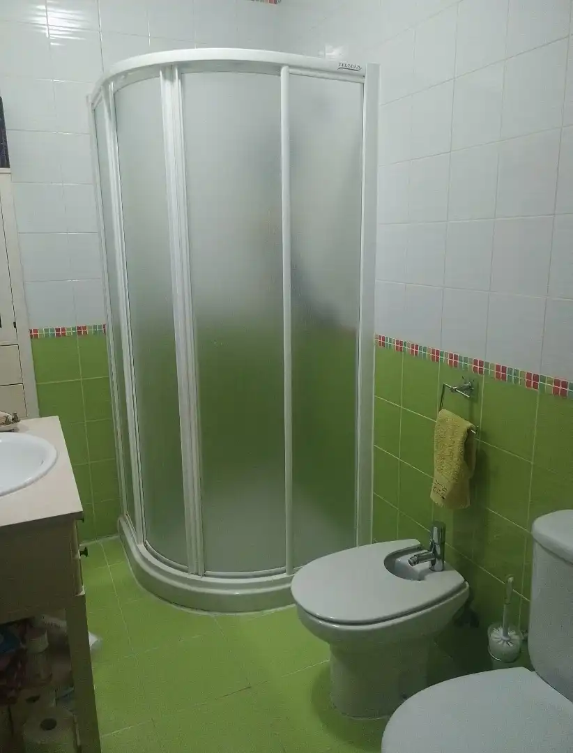 Baño de Edificio en venta en Malpica de Tajo con Alarma