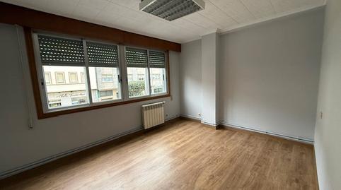 Foto 3 de Piso de alquiler en Zona Ultramar, Ferrol