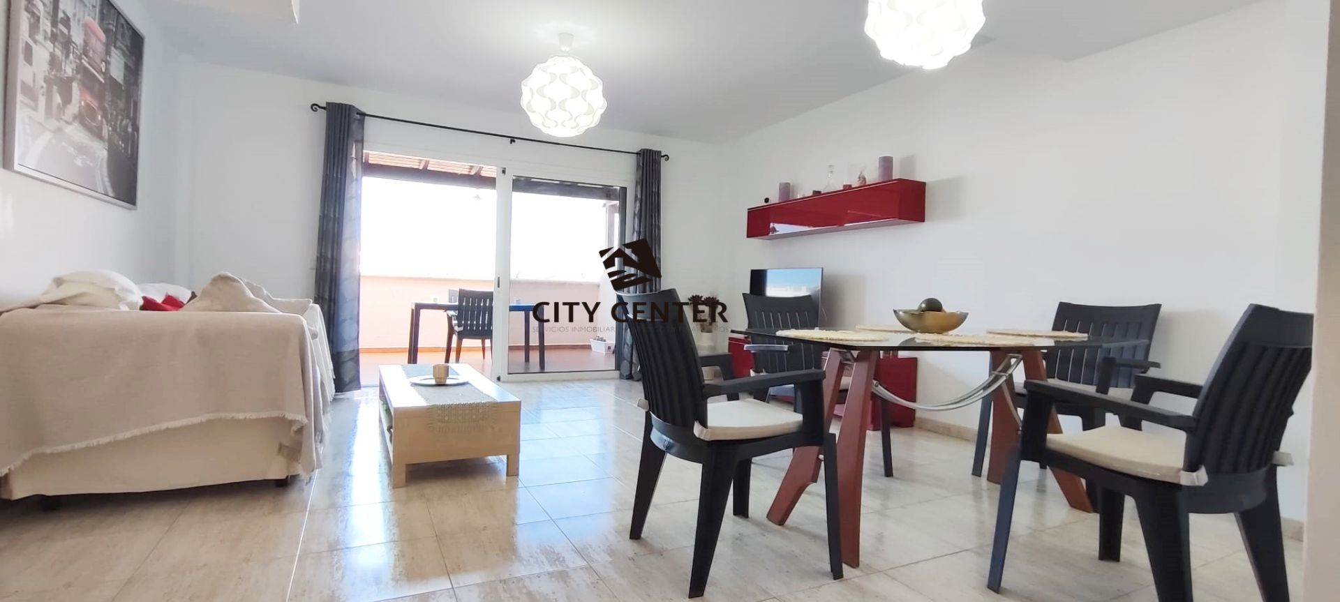 Sala de estar de Casa o chalet en venta en Adeje con Trastero, Amueblado y Balcón