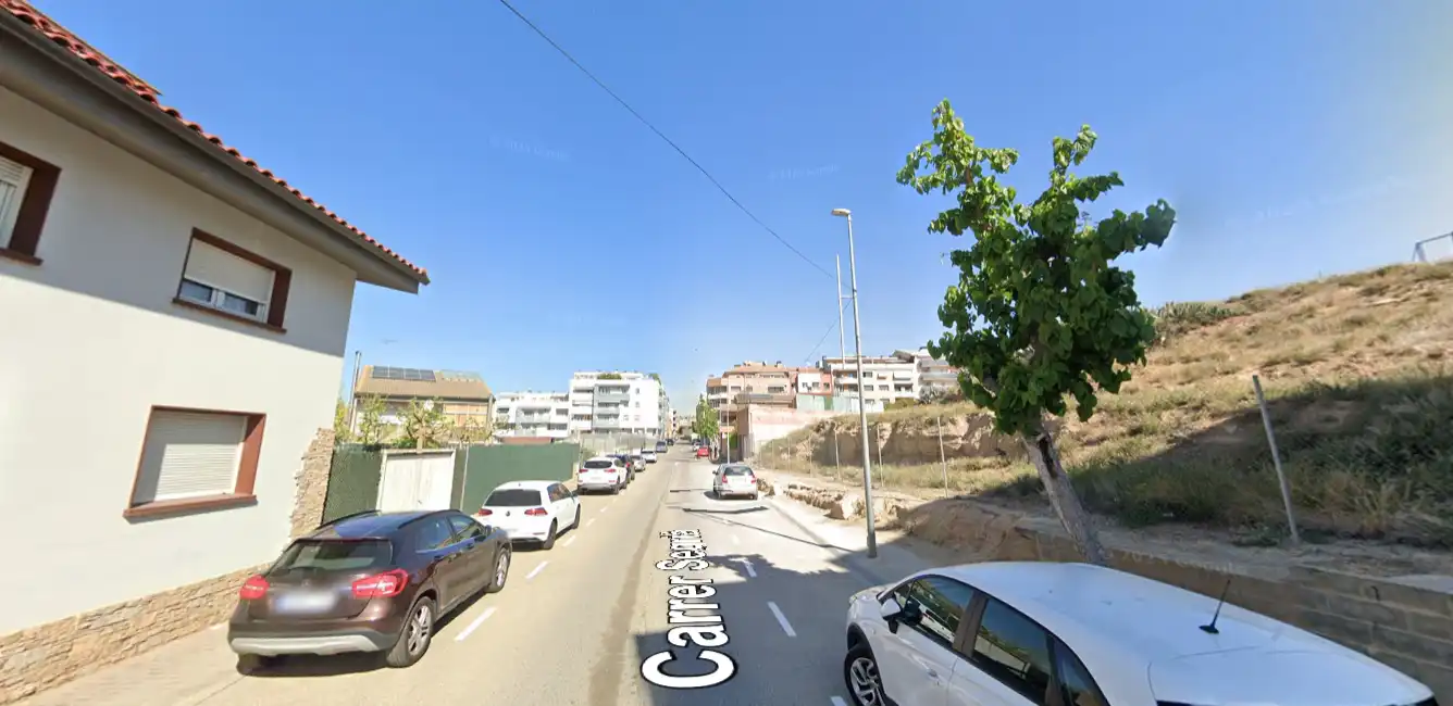 Individuel à vendre à Carrer Segrià