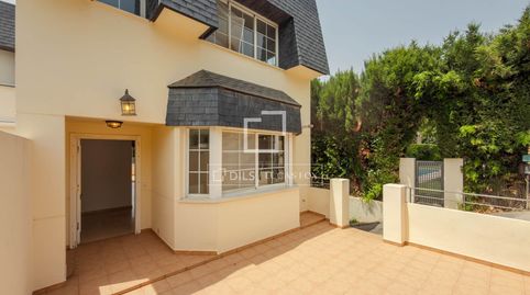 Casa familiar con jardín privado en venta en el entorno de Santa Bárbara, Rocafort