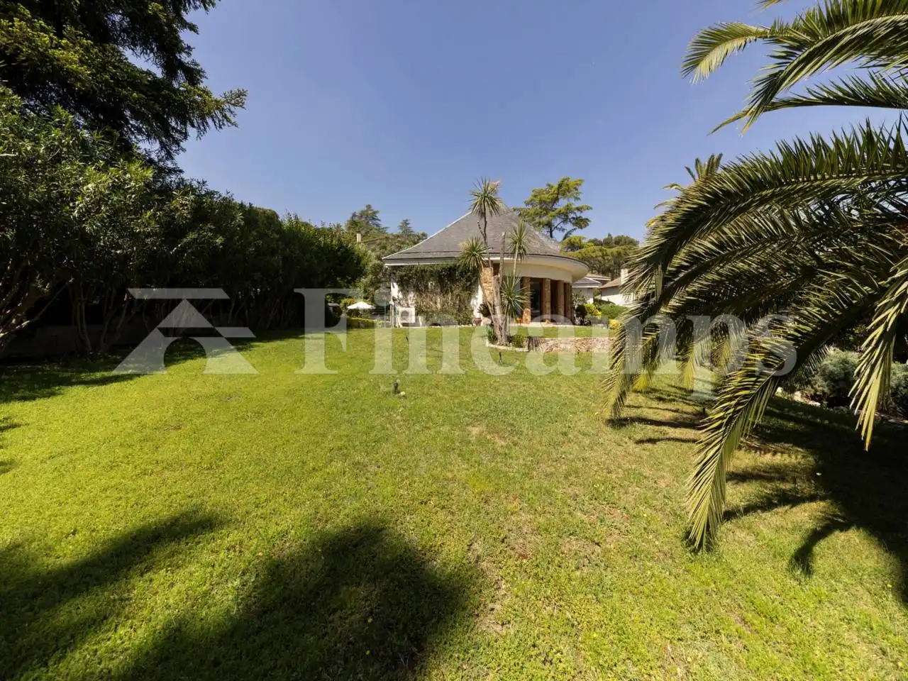 Garten von Haus oder Chalet zum Verkauf in Cerdanyola del Vallès mit Klimaanlage, Heizung und Privatgarten