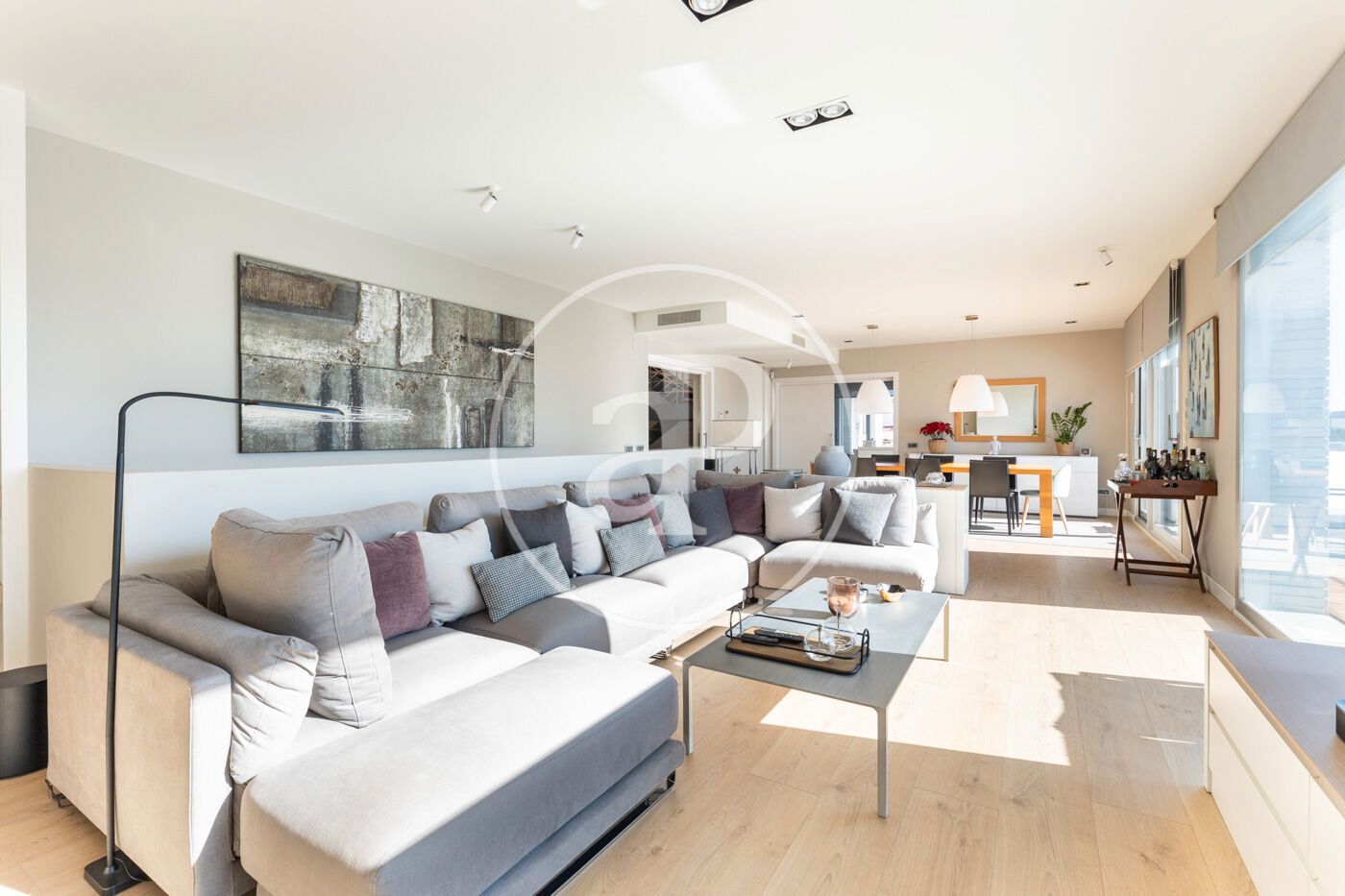 Sala de estar de Casa o chalet en venta en Sant Cugat del Vallès con Aire acondicionado, Calefacción y Jardín privado