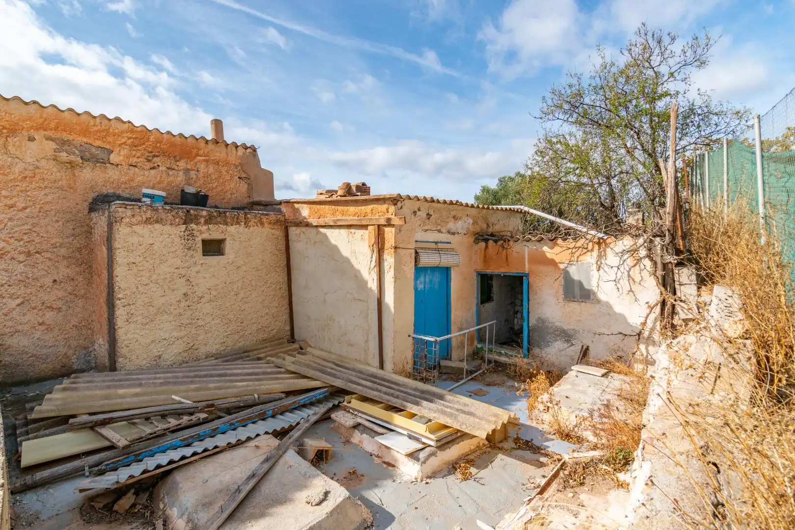 Exterior view of Country homes for sale in Órgiva