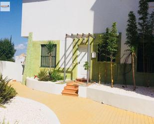 Exterior view of Flat for sale in Sanlúcar de Barrameda  with Heating, Terrace and Community pool