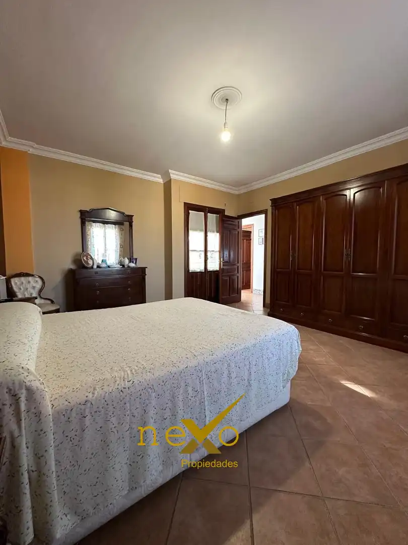 Habitación de Casa o chalet en venta en Carmona con Jardín privado y Piscina