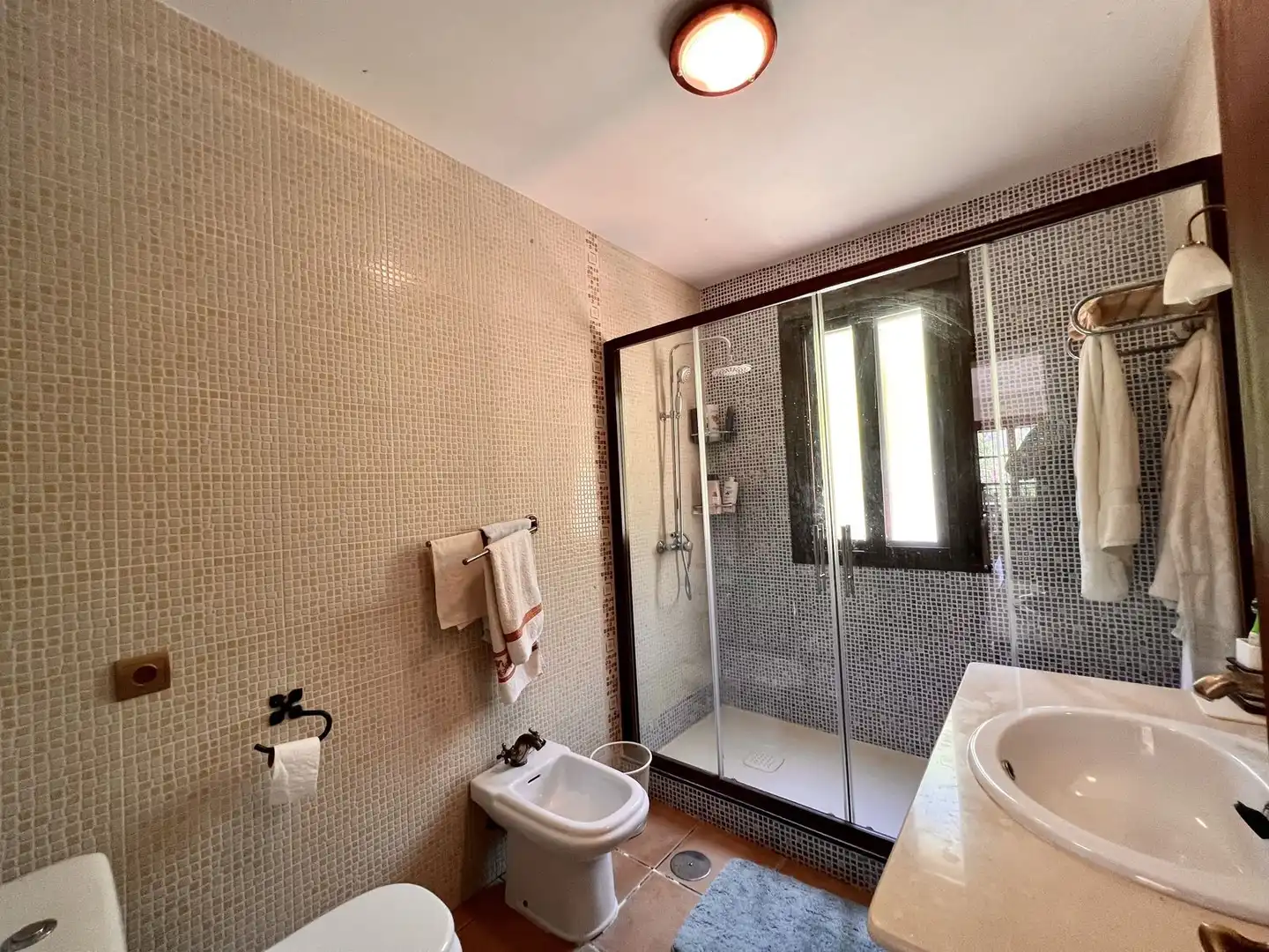 Baño de Casa o chalet en venta en Estepona con Aire acondicionado, Terraza y Piscina