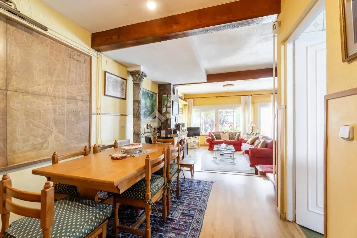 Comedor de Casa adosada en venta en Hoyo de Manzanares con Aire acondicionado, Calefacción y Jardín privado