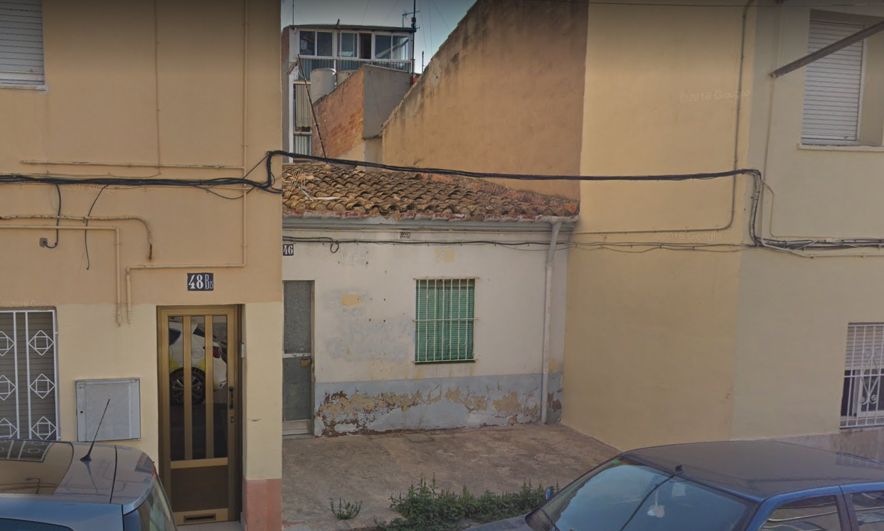Exterior view of Single-family semi-detached for sale in Vilafranca del Penedès