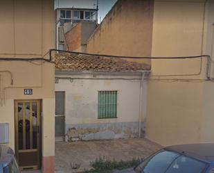 Vista exterior de Casa adosada en venda en Vilafranca del Penedès