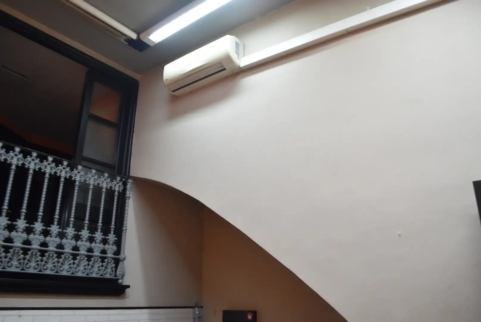Gemischtgenutztes Gebäude zum Verkauf in Carretera Vella, imagen 6