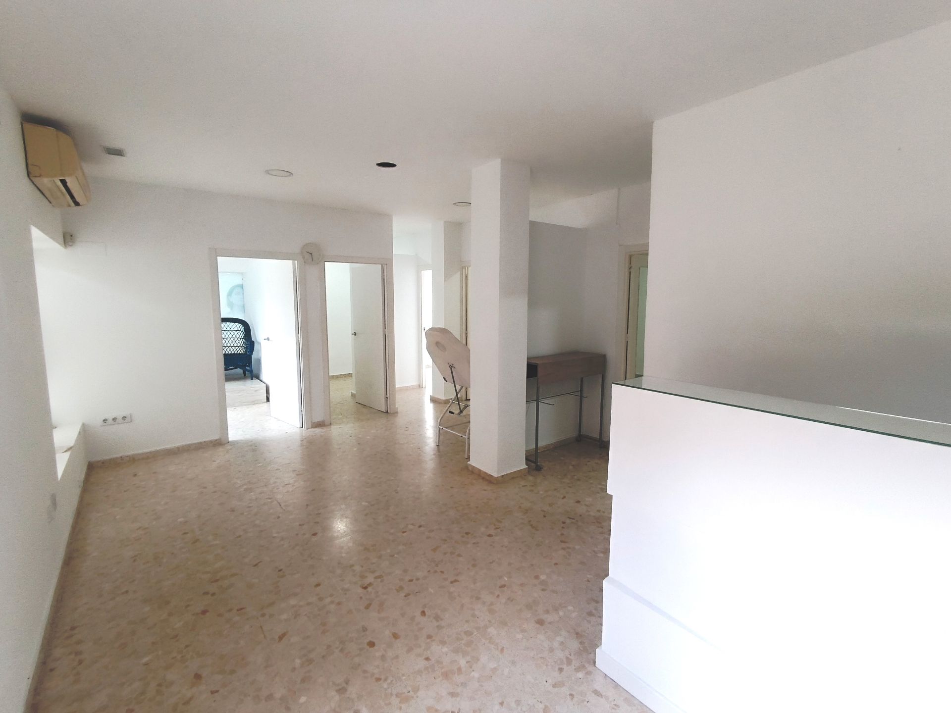 Local de alquiler en Avenida del Descubrimiento, 8, Pinar Alto, Crevillet - Pinar Alto