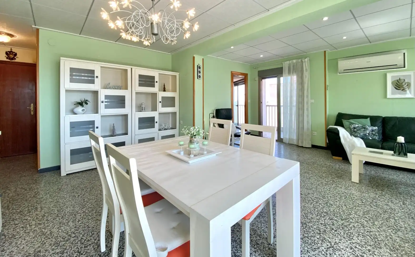 Dining room of Flat for sale in La Pobla de Farnals  with Air Conditioner, Private garden and Balcony