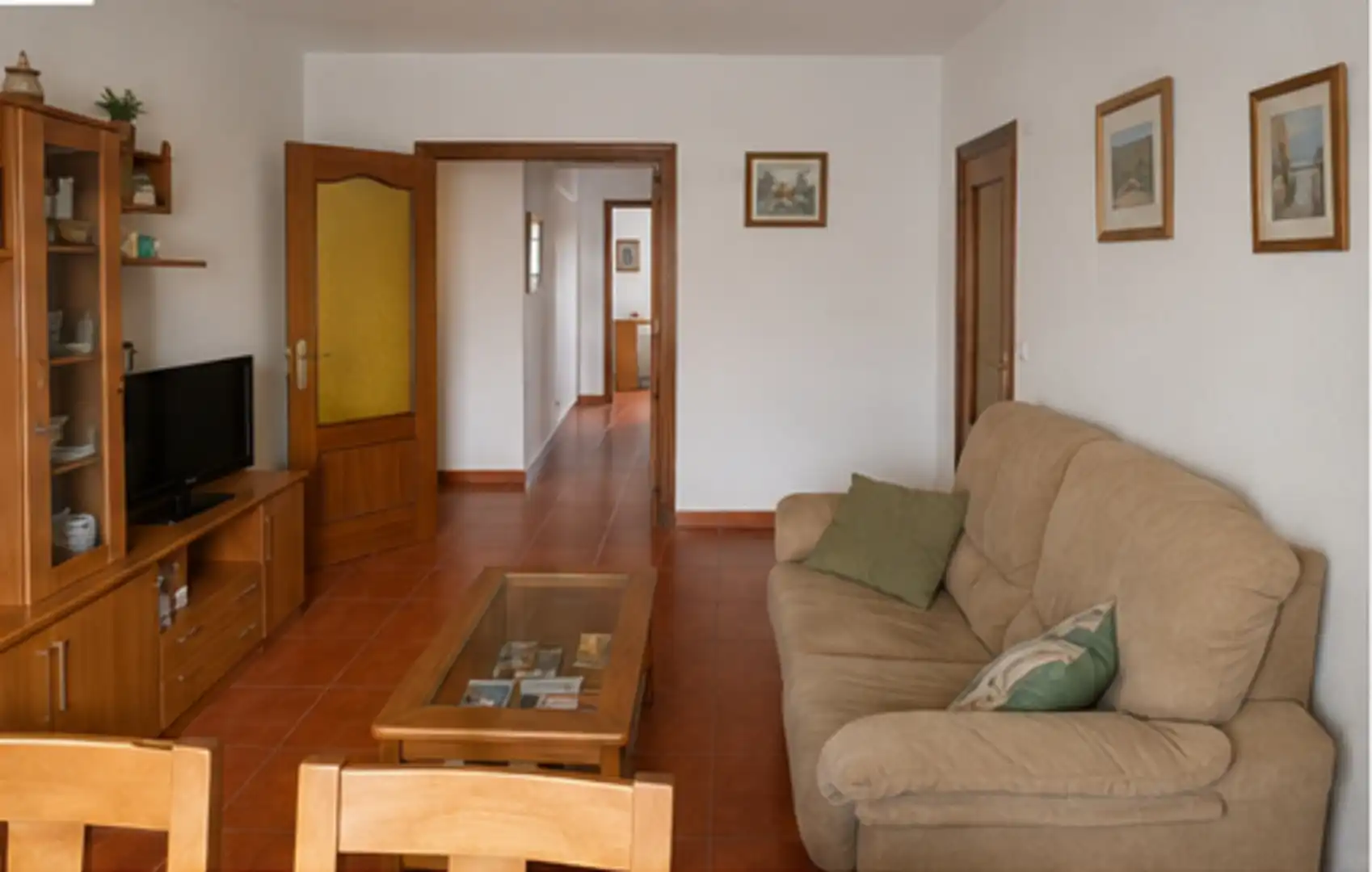 Living room of Flat for sale in Sevilla  with Air Conditioner, Heating and Furnished