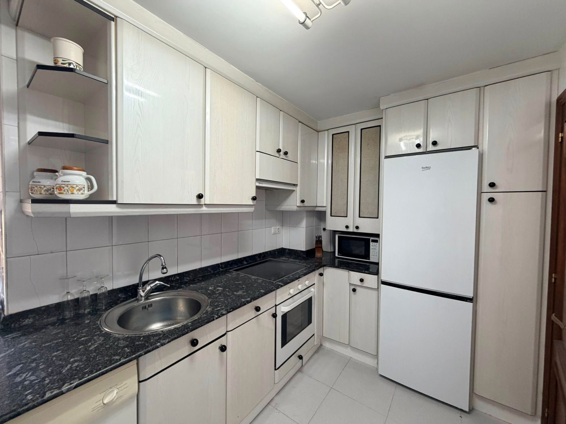 Kitchen of Flat for sale in Santander  with Heating, Parquet flooring and Storage room