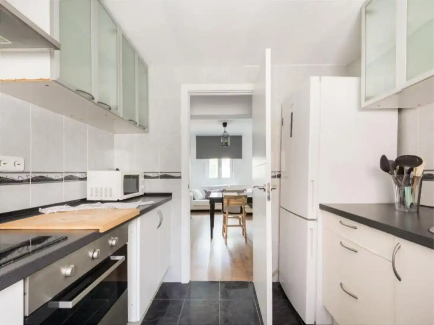 Cocina de Piso de alquiler en  Logroño con Aire acondicionado, Parquet y Amueblado