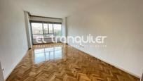 Bedroom of Flat to rent in Pozuelo de Alarcón  with Parquet flooring, Terrace and Swimming Pool