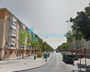 Exterior view of Flat for sale in  Sevilla Capital