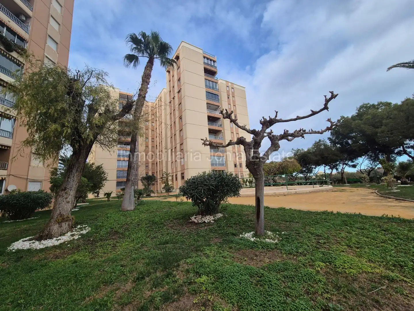 Apartment with pool for sale in Poble Nou - Montiboli