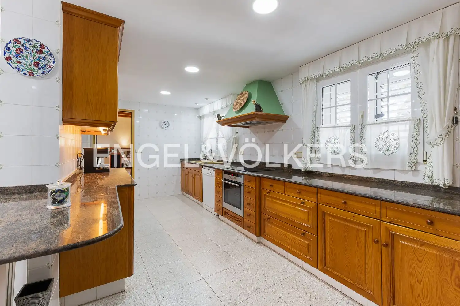 Kitchen of Houses for sale in Paterna  with Air Conditioner, Heating and Private garden
