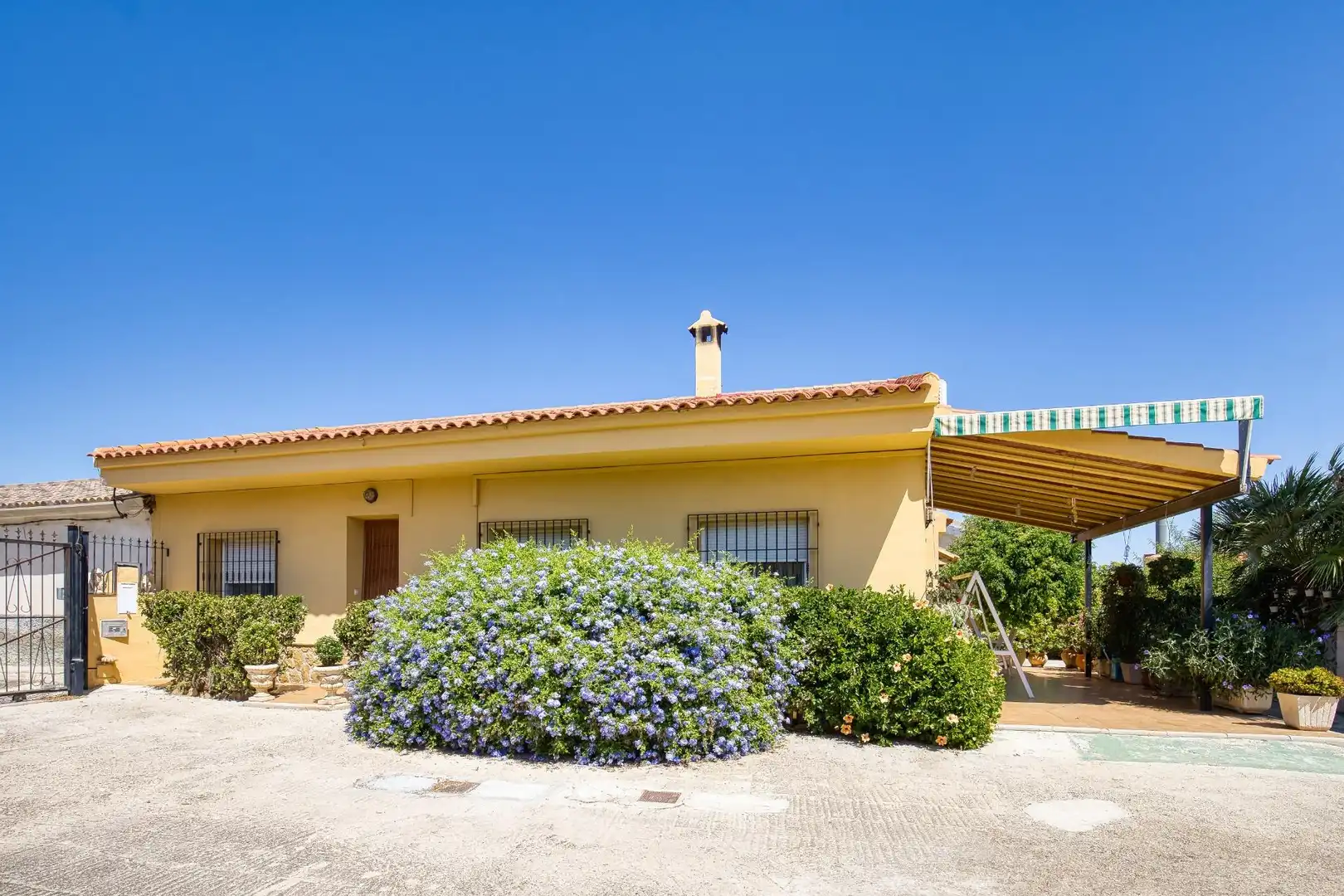 Villa con piscina in vendita a Calle Barrio lo marques la matanza 17 CV-868, imagen 31