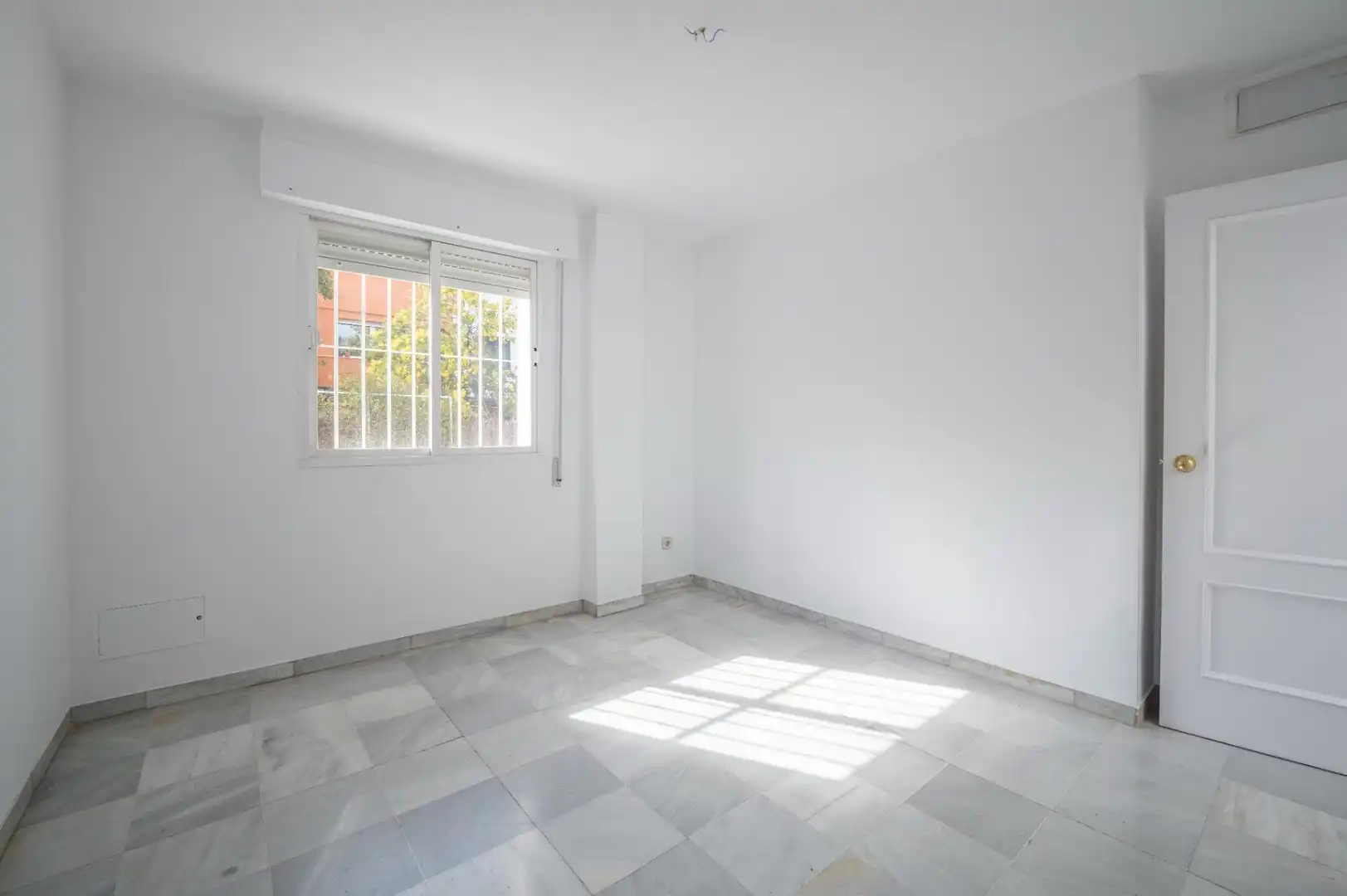 Habitación de Casa adosada en venta en Granada con Aire acondicionado y Calefacción