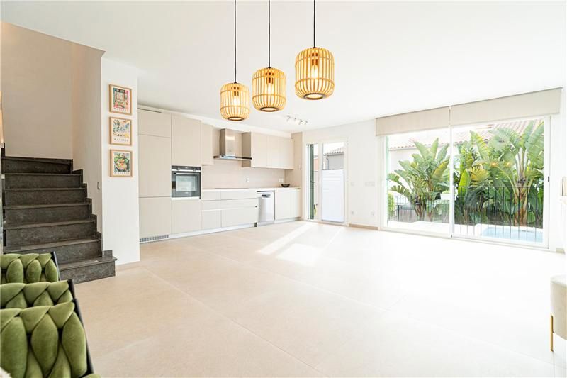 Cuina de Casa adosada en venda en Marratxí amb Aire condicionat, Jardí privat i Terrassa