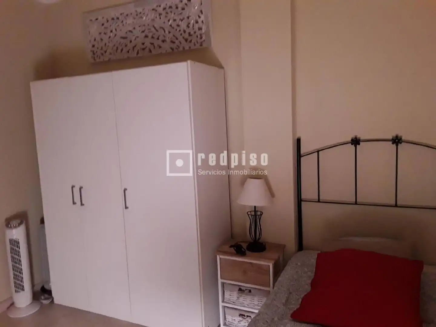 Bedroom of Flat for rent in Sevilla  with Air Conditioner, Terrace and Furnished