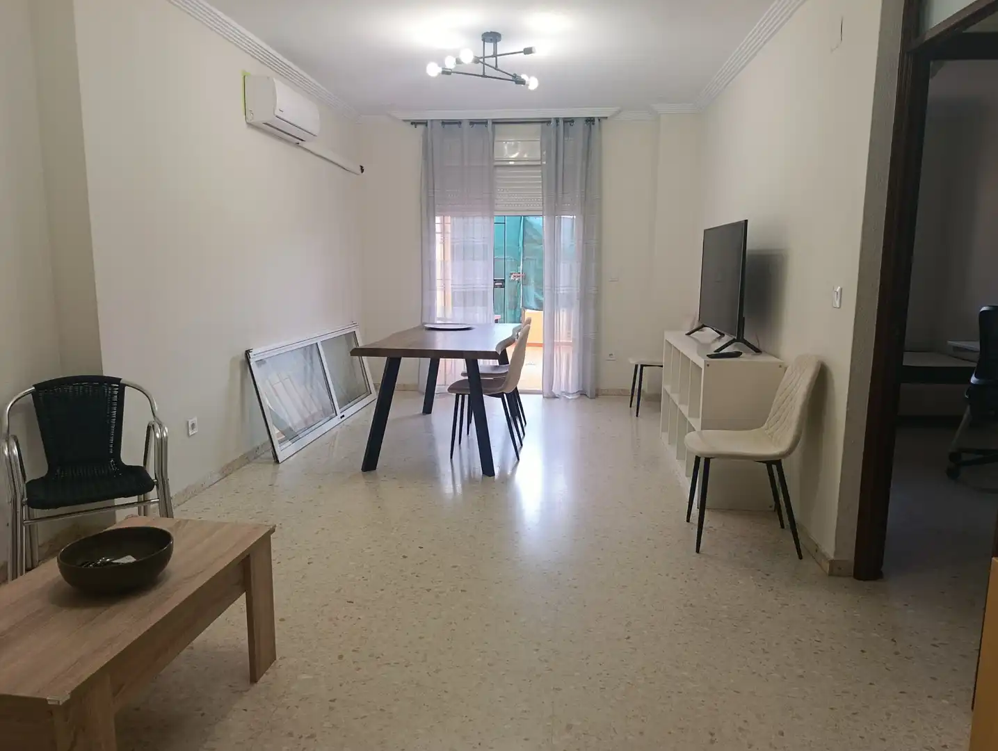 Living room of Flat for rent in Arco Norte - Avda. España
