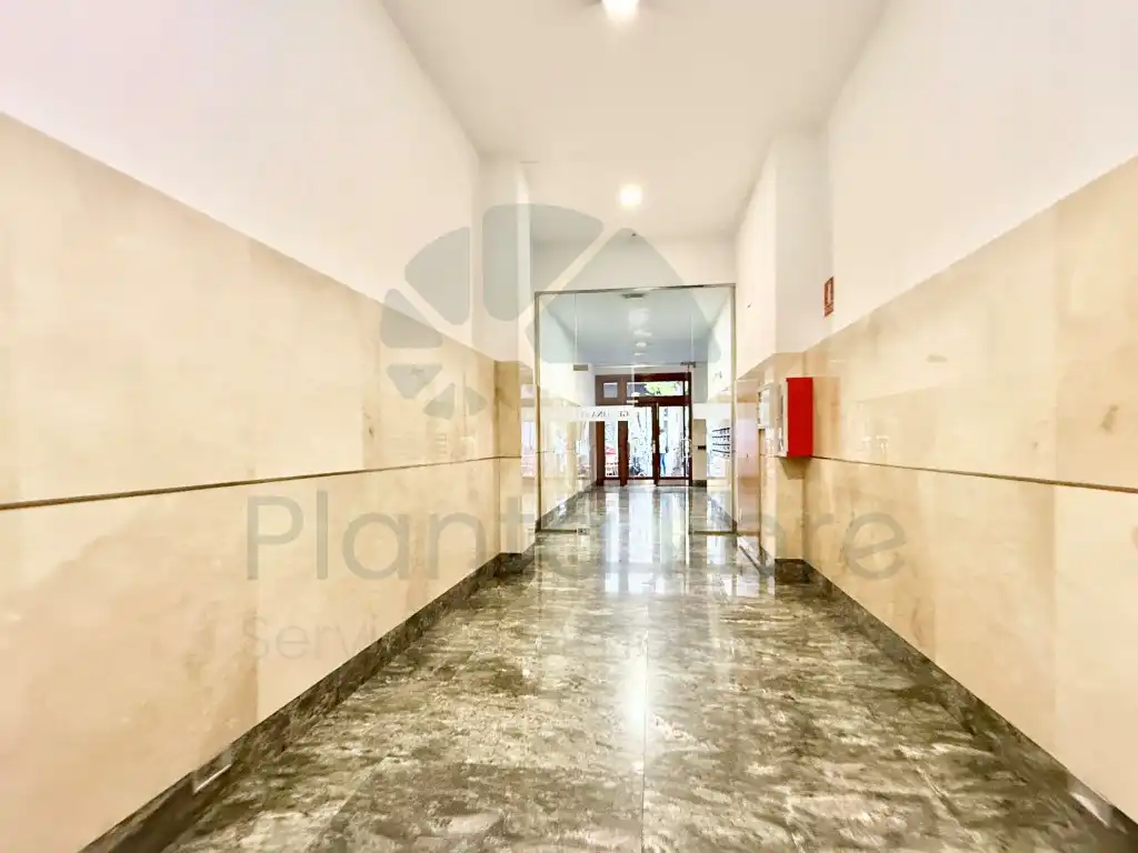 Flat for sale in  Logroño  with Air Conditioner, Heating and Balcony