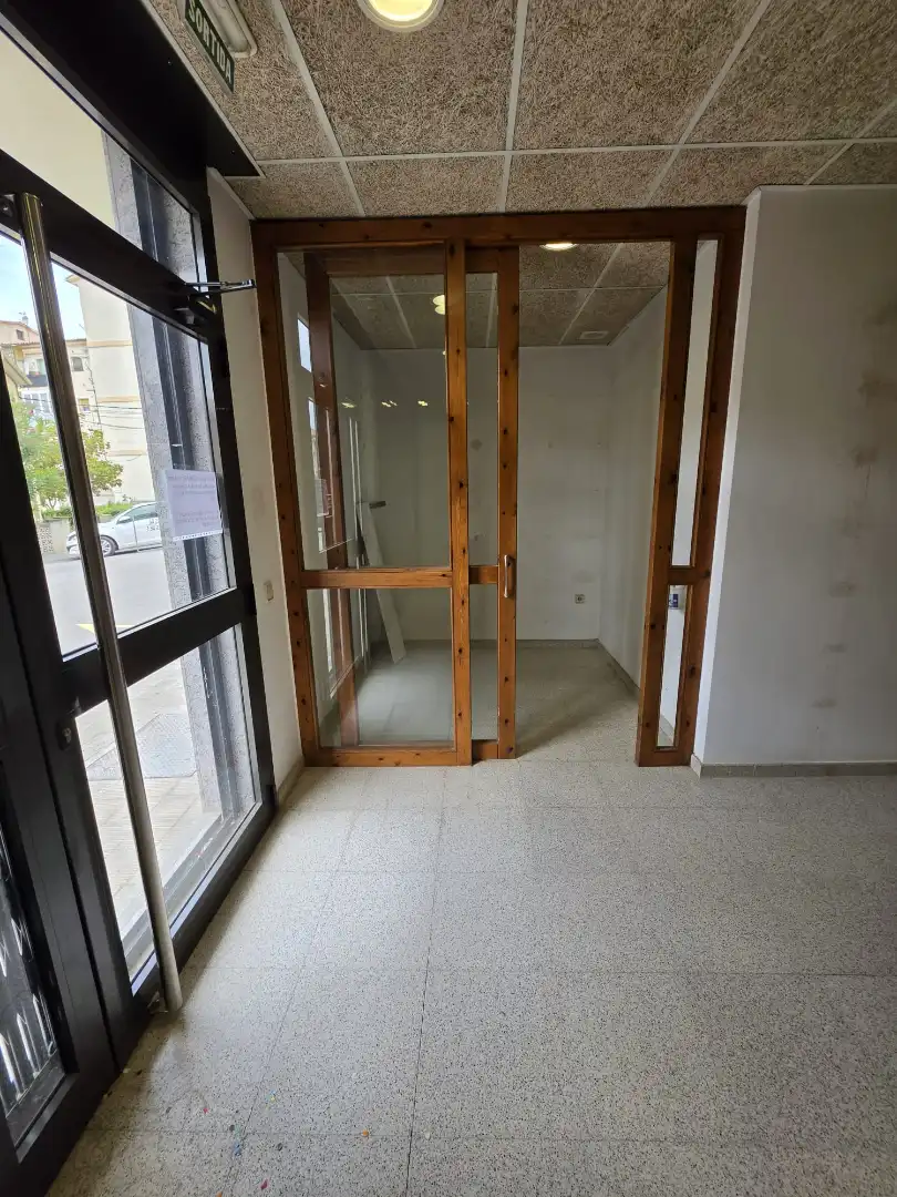 Geschaftsraum zur Miete in Torelló